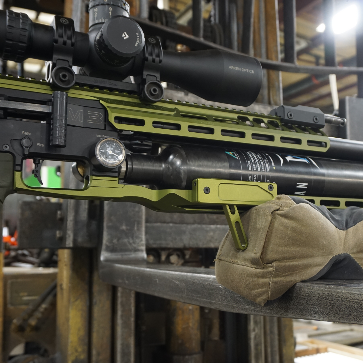 Retracting Barricade Stop